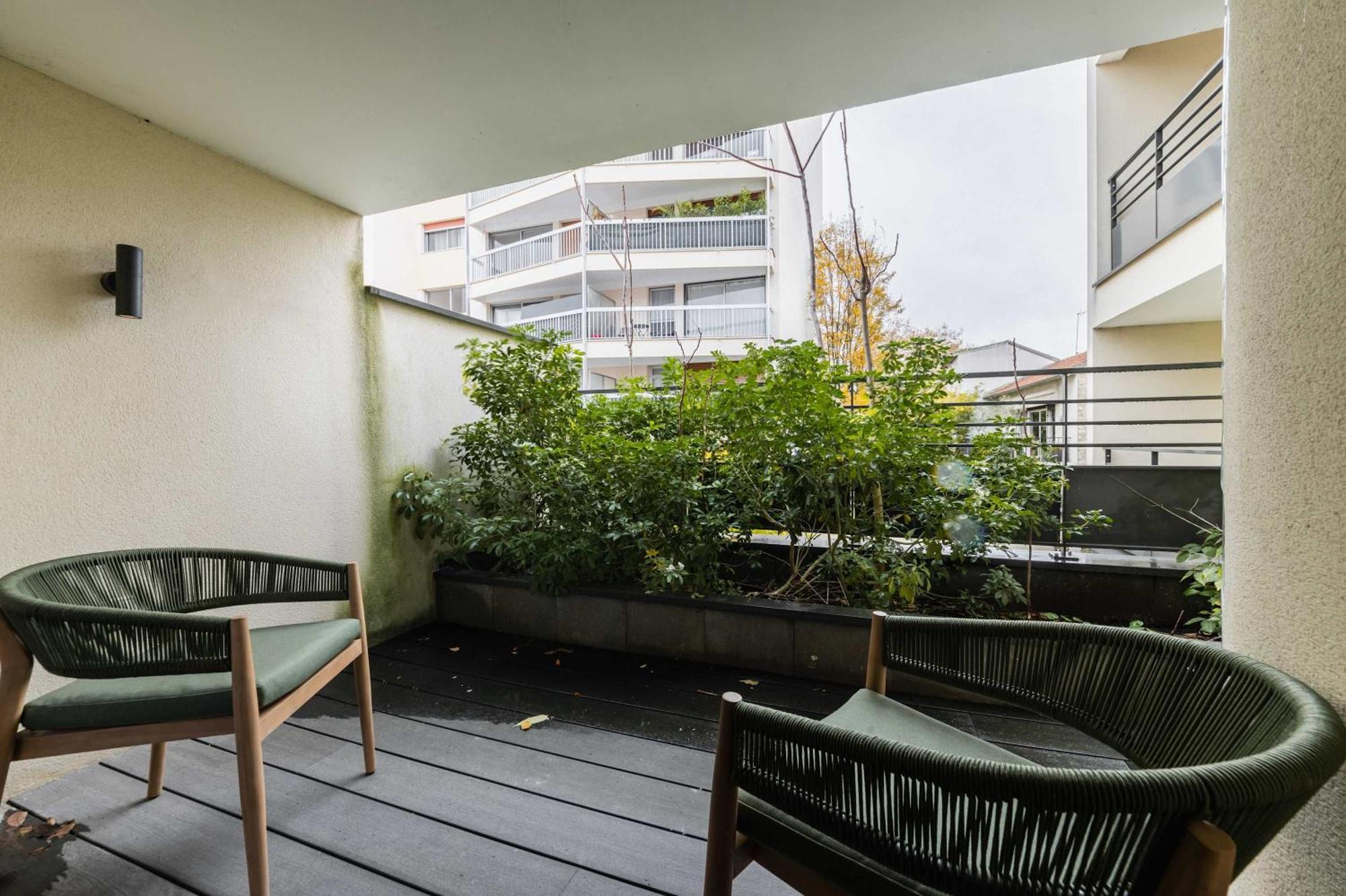 Appartement Lumineux Avec Terrasse Courbevoie - 4P - Flat-Guest Kültér fotó