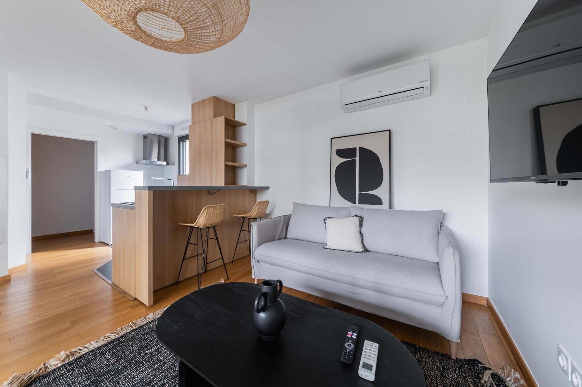 Appartement Lumineux Avec Terrasse Courbevoie - 4P - Flat-Guest Kültér fotó
