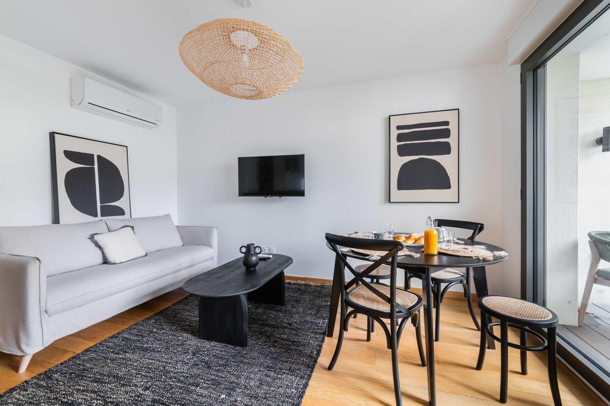 Appartement Lumineux Avec Terrasse Courbevoie - 4P - Flat-Guest Kültér fotó