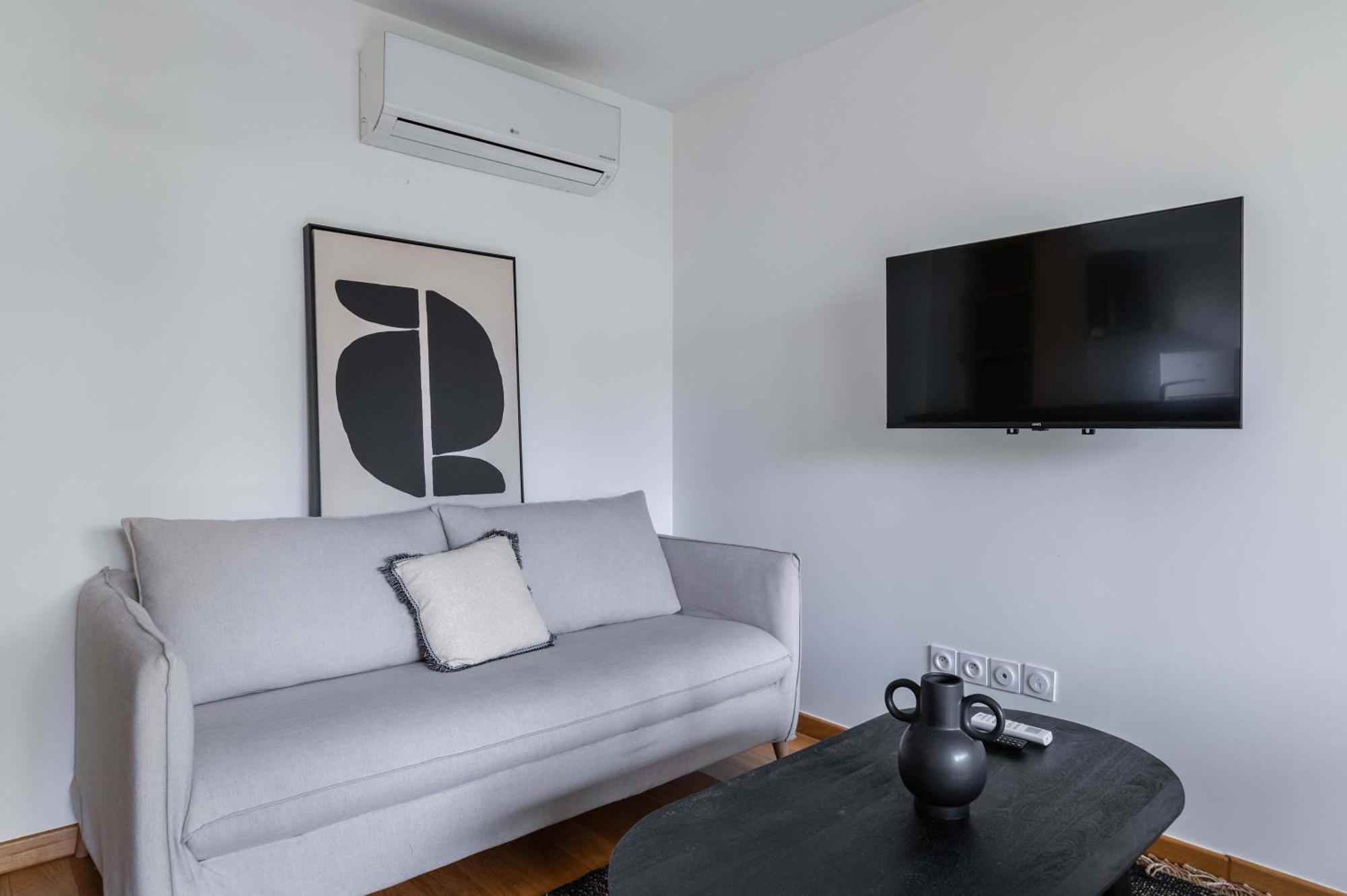 Appartement Lumineux Avec Terrasse Courbevoie - 4P - Flat-Guest Kültér fotó